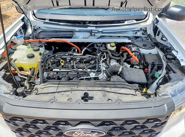 3FTTW8J33SRA04520 2025 FORD MAVERICK White Vista interior trasera