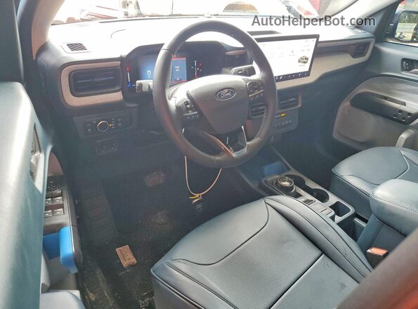 3FTTW8J35TRA08568 2026 FORD MAVERICK Blue Dashboard view