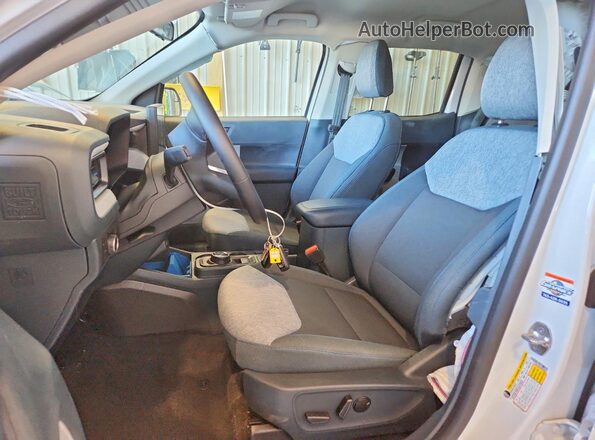 3FTTW8JA6SRB09583 2025 FORD MAVERICK Белый Вид салона спереди
