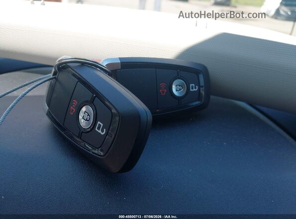 3FTTW8JA6TRA42016 2026 FORD MAVERICK Серый Вид панели приборов