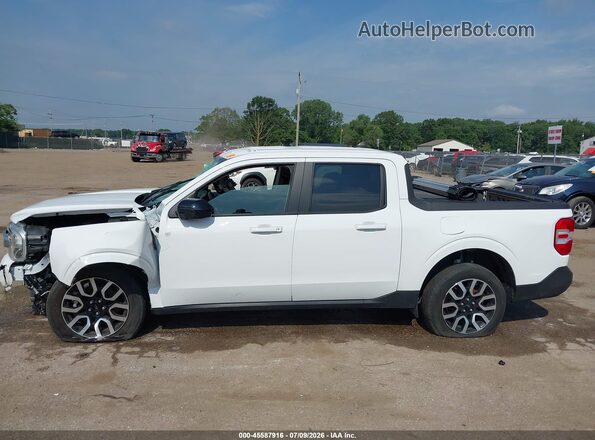 3FTTW8S92RRB26847 2024 FORD MAVERICK White 360 interior view