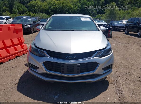 3G1BE6SM0HS586046 2017 CHEVROLET CRUZE Silver Vista interior trasera