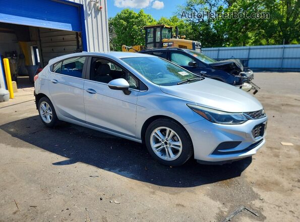 3G1BE6SM1JS556172 2018 CHEVROLET CRUZE Silver Front right