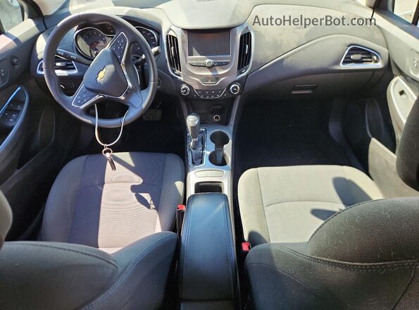 3G1BE6SM1JS556172 2018 CHEVROLET CRUZE Silver Dashboard view