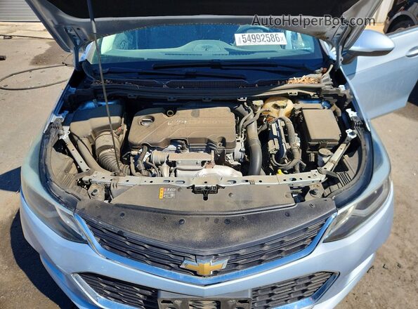 3G1BE6SM1JS556172 2018 CHEVROLET CRUZE Silver Rear interior view