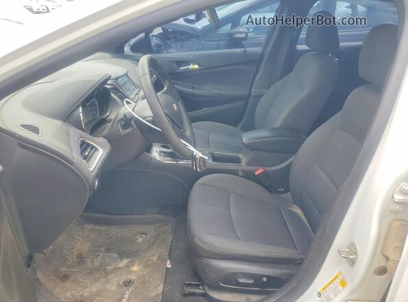 3G1BE6SM2JS651467 2018 CHEVROLET CRUZE White Սալոնի դիմացի տեսք