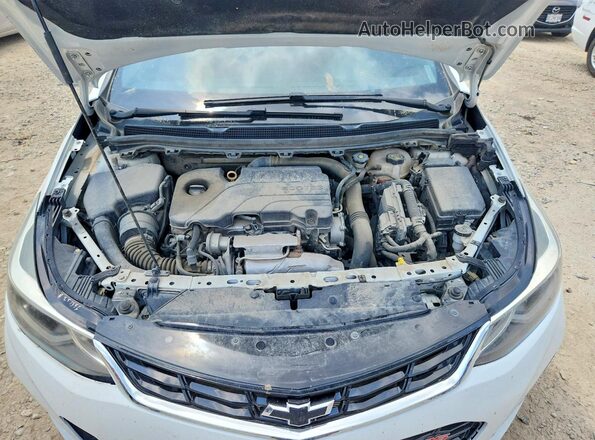 3G1BE6SM2JS651467 2018 CHEVROLET CRUZE White Սալոնի հետևի տեսք