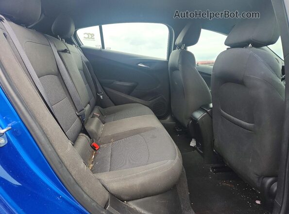 3G1BE6SM4JS652197 2018 CHEVROLET CRUZE Blue Rear seats view