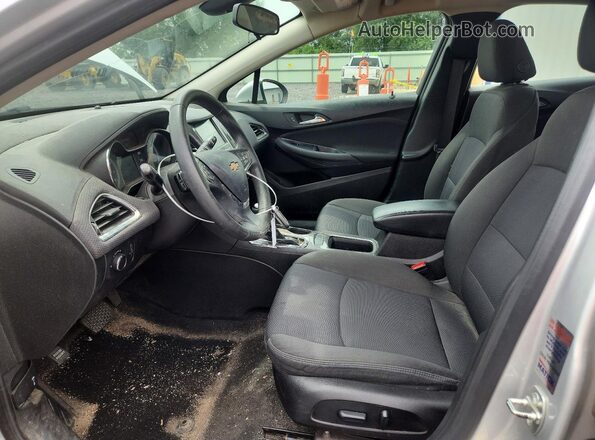 3G1BE6SM5JS599347 2018 CHEVROLET CRUZE Silver Սալոնի դիմացի տեսք