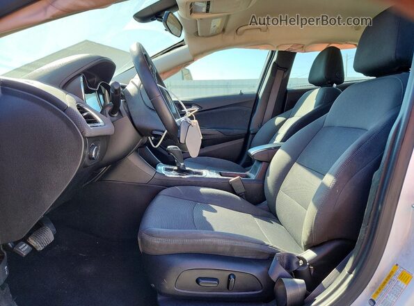 3G1BE6SM5JS655108 2018 CHEVROLET CRUZE White Вид салону спереду
