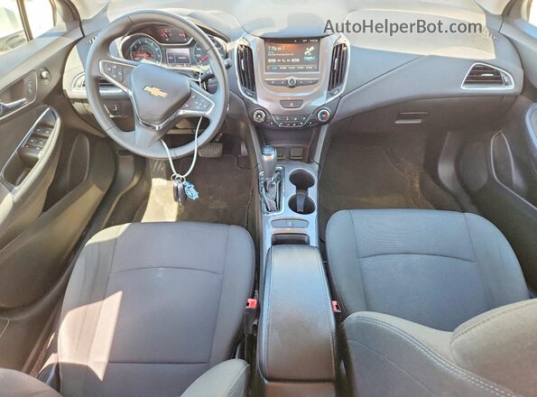 3G1BE6SM6JS611702 2018 CHEVROLET CRUZE White Dashboard view