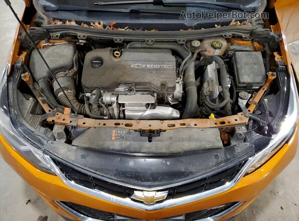 3G1BE6SM7HS575738 2017 CHEVROLET CRUZE Оранжевый Вид задней части салона