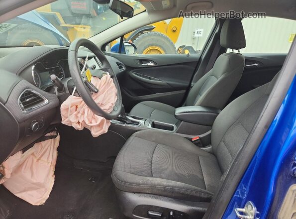 3G1BE6SM7HS611332 2017 CHEVROLET CRUZE Синий Вид салона спереди