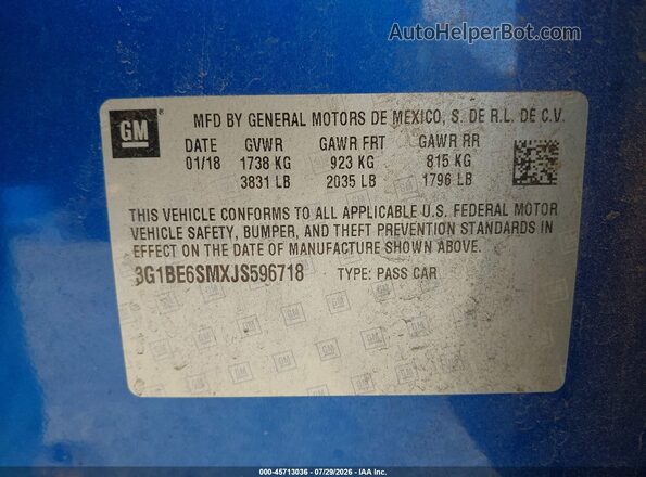 3G1BE6SMXJS596718 2018 CHEVROLET CRUZE Blue Widok komory silnika