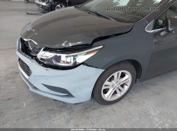 3G1BE6SMXJS643018 2018 CHEVROLET CRUZE Gray Front view