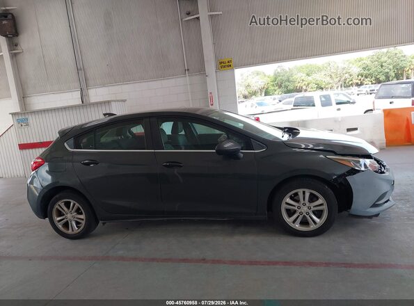 3G1BE6SMXJS643018 2018 CHEVROLET CRUZE Gray Rear interior view