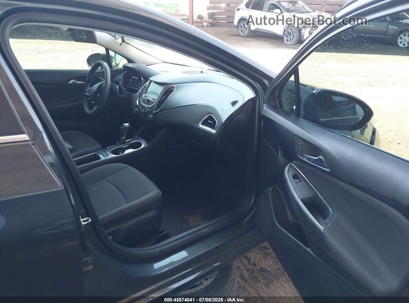 3G1BE6SMXJS654553 2018 CHEVROLET CRUZE Gray Вид салону спереду