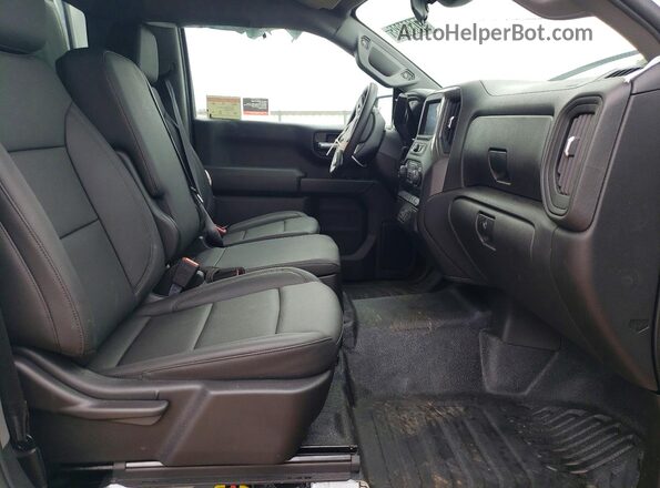 3GCNAAEK2TG233543 2026 CHEVROLET SILVERADO White Widok wnętrza z przodu