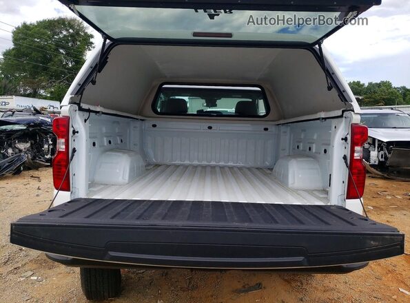 3GCNAAEK2TG233543 2026 CHEVROLET SILVERADO White Widok tylnych siedzeń