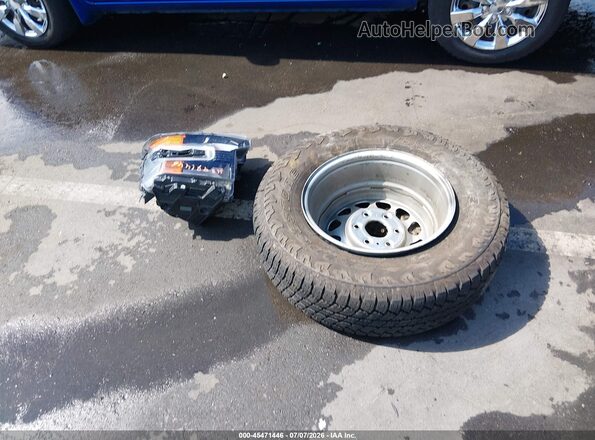 3GCNAAEK3SG128850 2025 CHEVROLET SILVERADO Серебряный Вид щитка приборов