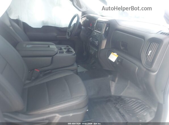 3GCNAAEK6TG235733 2026 CHEVROLET SILVERADO White Front interior view