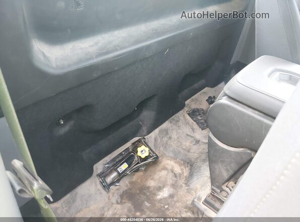 3GCNDAED2PG209886 2023 CHEVROLET SILVERADO Silver VIN կոդի պիտակի տեսք