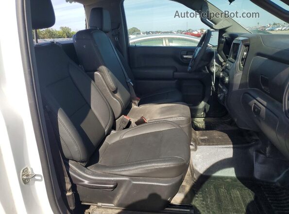 3GCNWAEH3KG286269 2019 CHEVROLET SILVERADO White Rear seats view
