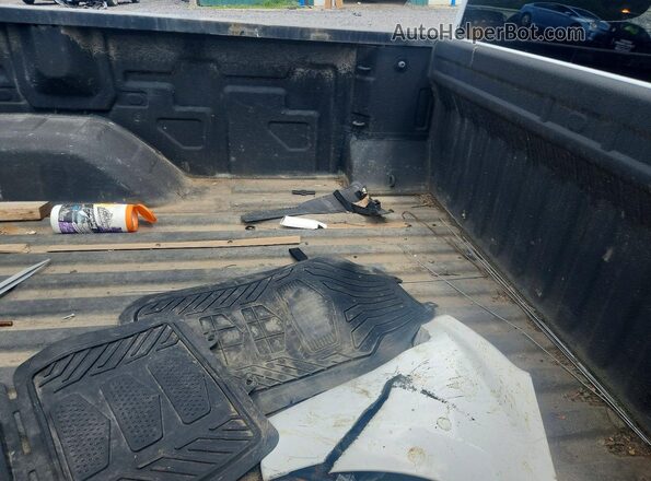 3GCNWAEH7MG117763 2021 CHEVROLET SILVERADO White Հետևի նստատեղերի տեսք
