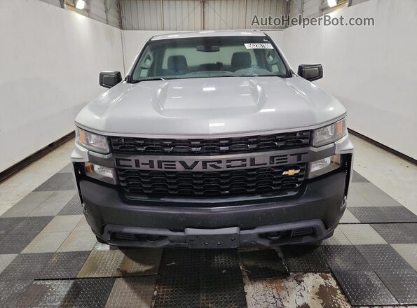 3GCNYAEF8LG180720 2020 CHEVROLET SILVERADO Серебряный Вид наклейки с VIN-кодом
