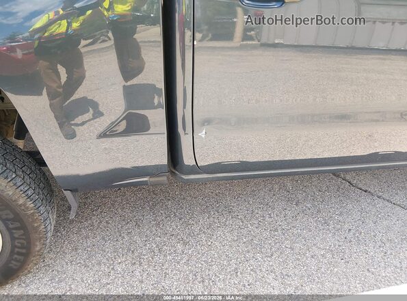 3GCPCNEH5JG429066 2018 CHEVROLET SILVERADO Gray Вид спереду