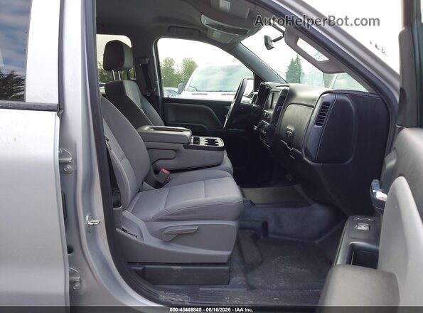 3GCPCNEH6JG431246 2018 CHEVROLET SILVERADO Silver Սալոնի դիմացի տեսք