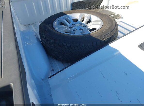 3GCPCREC2JG240581 2018 CHEVROLET SILVERADO Белый Вид панели приборов