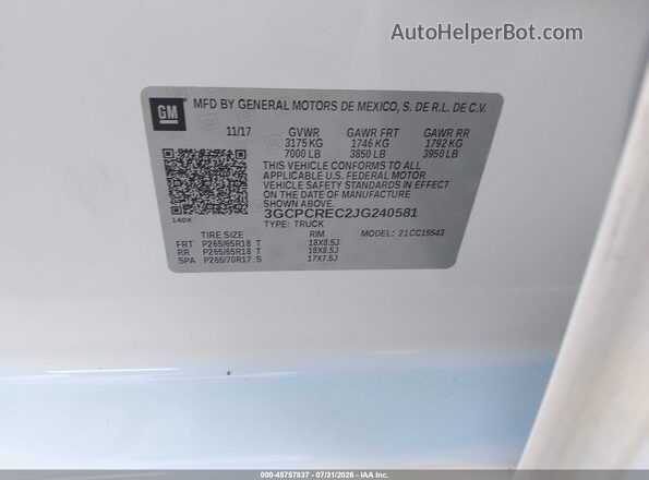 3GCPCREC2JG240581 2018 CHEVROLET SILVERADO Белый Вид подкапотного пространства