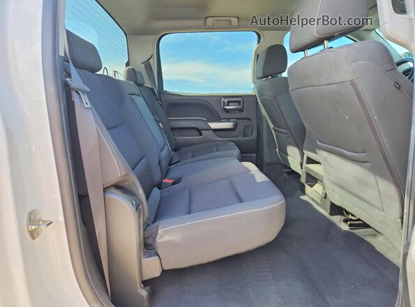 3GCPCREC3JG620240 2018 CHEVROLET SILVERADO White Հետևի նստատեղերի տեսք