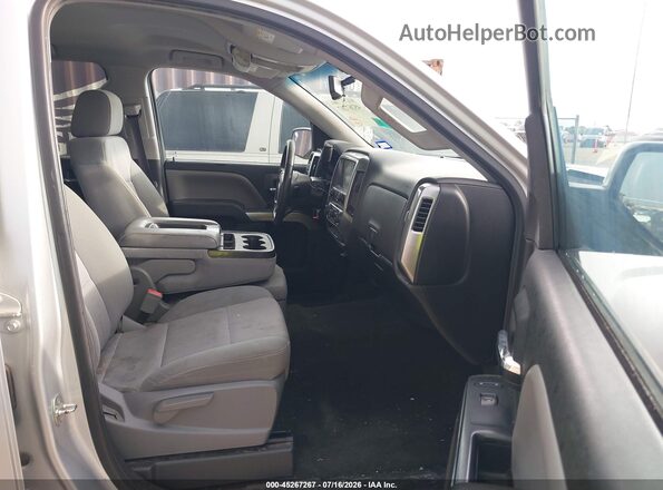 3GCPCREC4HG190695 2017 CHEVROLET SILVERADO Silver წინა სალონის ხედი