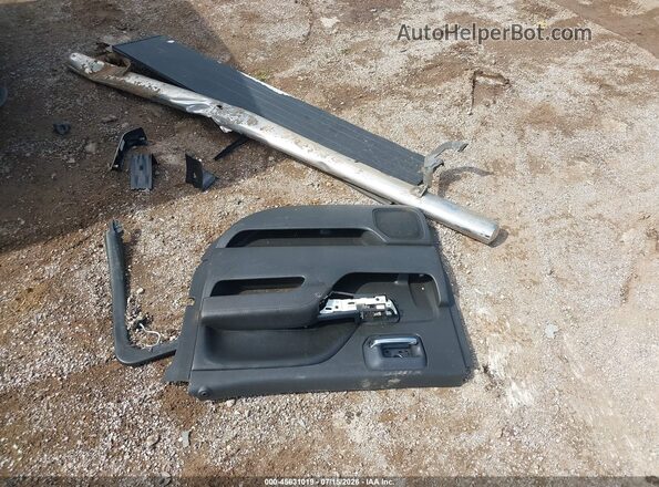 3GCPCREC6HG284870 2017 CHEVROLET SILVERADO Желто-коричневый Вид панели приборов