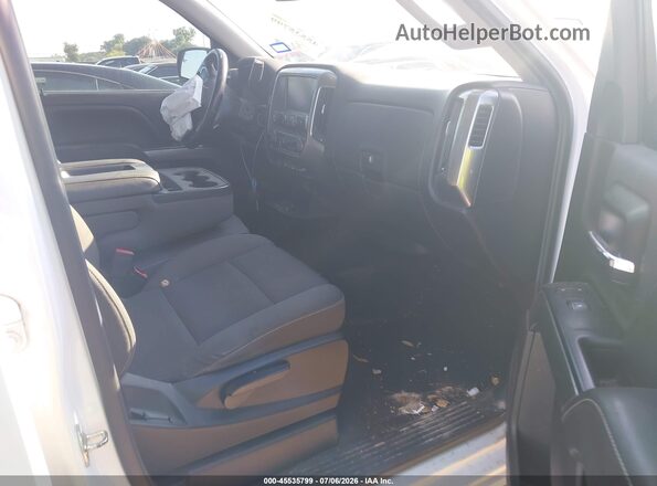 3GCPCRECXJG581226 2018 CHEVROLET SILVERADO Белый Вид салона спереди