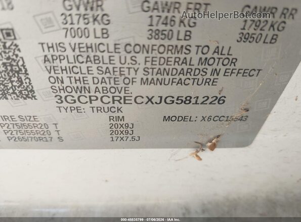 3GCPCRECXJG581226 2018 CHEVROLET SILVERADO Белый Вид подкапотного пространства