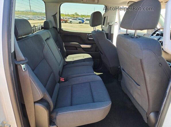 3GCPCREH6JG428452 2018 CHEVROLET SILVERADO White Հետևի նստատեղերի տեսք