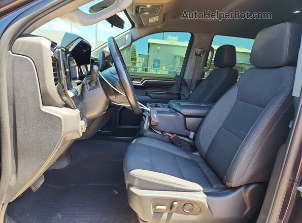3GCPDFEK1NG608791 2022 CHEVROLET SILVERADO Black Front interior view