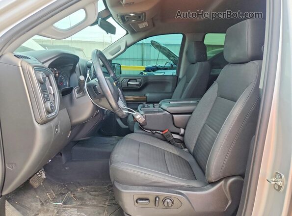 3GCPWCED7LG363566 2020 CHEVROLET SILVERADO Silver Widok wnętrza z przodu