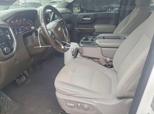3GCPWCEK9KG116028 2019 CHEVROLET SILVERADO Белый Вид салона спереди