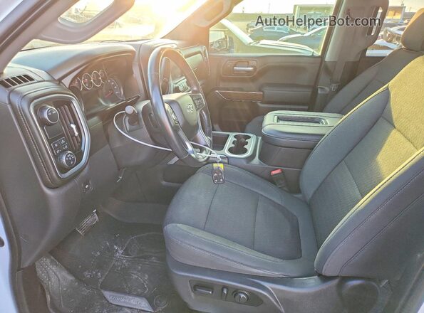 3GCPWDET0MG113441 2021 CHEVROLET SILVERADO Белый Вид салона спереди