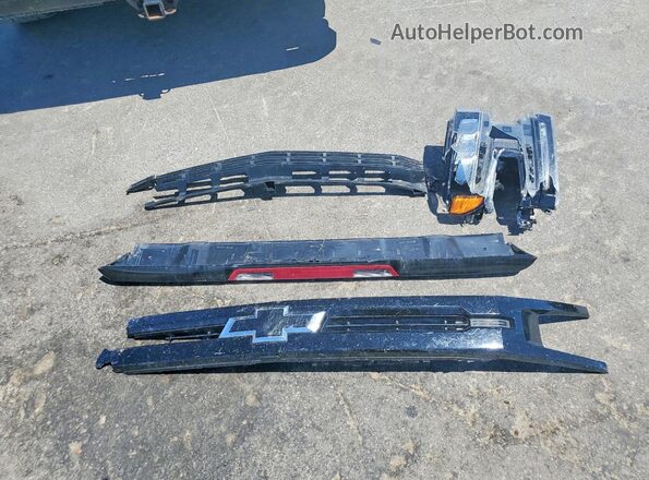 3GCPYEEK9KG209279 2019 CHEVROLET SILVERADO Black Вид підкапотного простору
