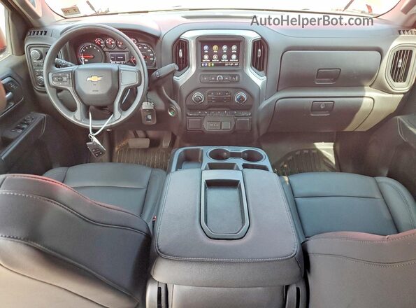3GCUDAED2RG392818 2024 CHEVROLET SILVERADO Красный Вид панели приборов