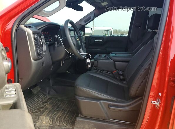 3GCUDAED2RG392818 2024 CHEVROLET SILVERADO Красный Вид салона спереди