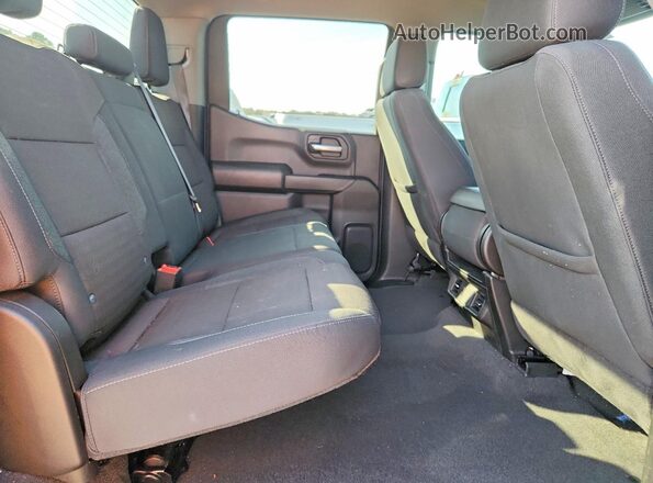 3GCUDCED5RG115883 2024 CHEVROLET SILVERADO Black Widok tylnych siedzeń