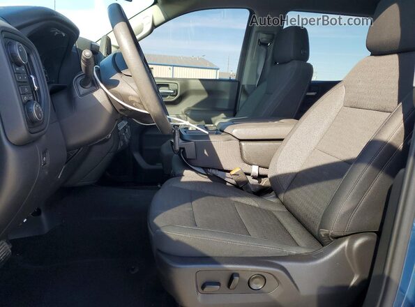 3GCUDCED9RG312040 2024 CHEVROLET SILVERADO Blue Widok wnętrza z przodu