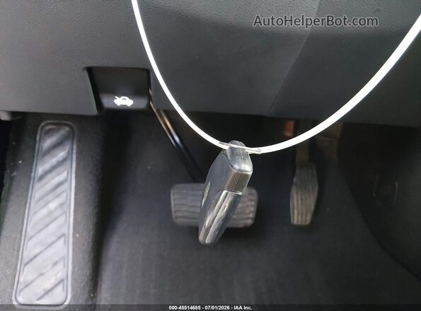 3GCUDFED0PG227442 2023 CHEVROLET SILVERADO Red Widok deski rozdzielczej