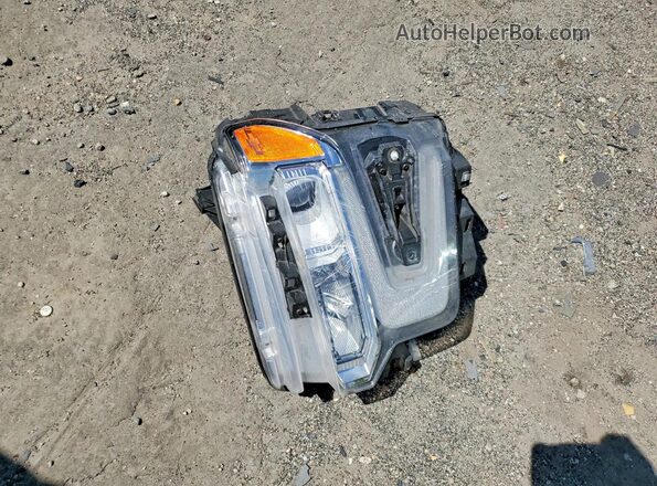 3GCUDGED8RG280107 2024 CHEVROLET SILVERADO Black Engine compartment view